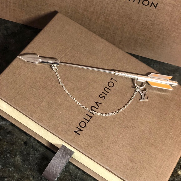 LOUIS VUITTON Menswear FW 2012 Kim Jones Era Hunter Arrow Brooch Pin - Picture 5 of 8